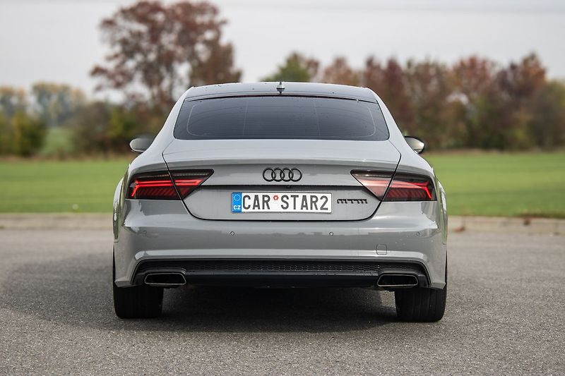 Audi A7 - fotka 6 z 23