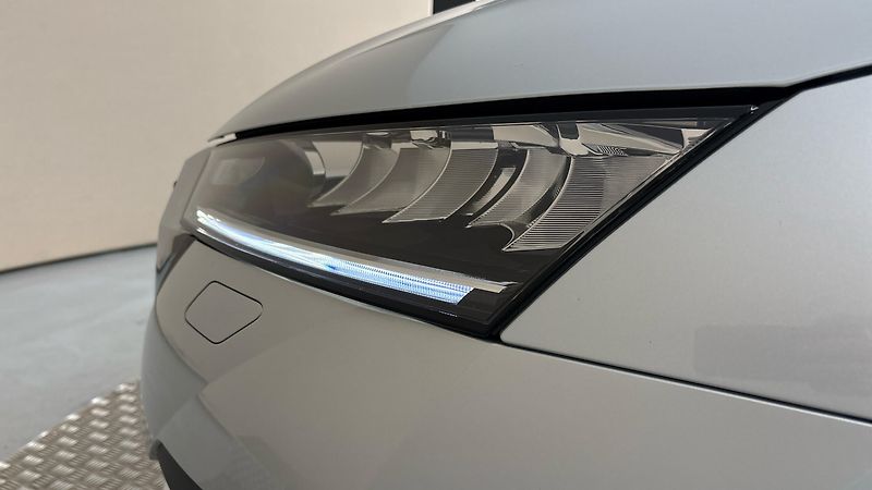 Škoda Octavia 2.0 TDI DSG Style - fotka 18 z 28