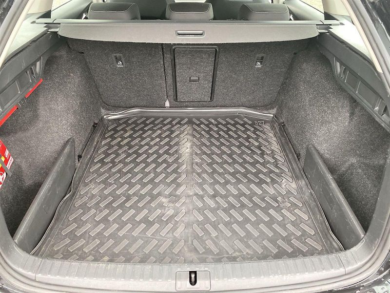 Škoda Octavia (2023) Combi 2.0 TDI DSG Ambition - fotka 25 z 30