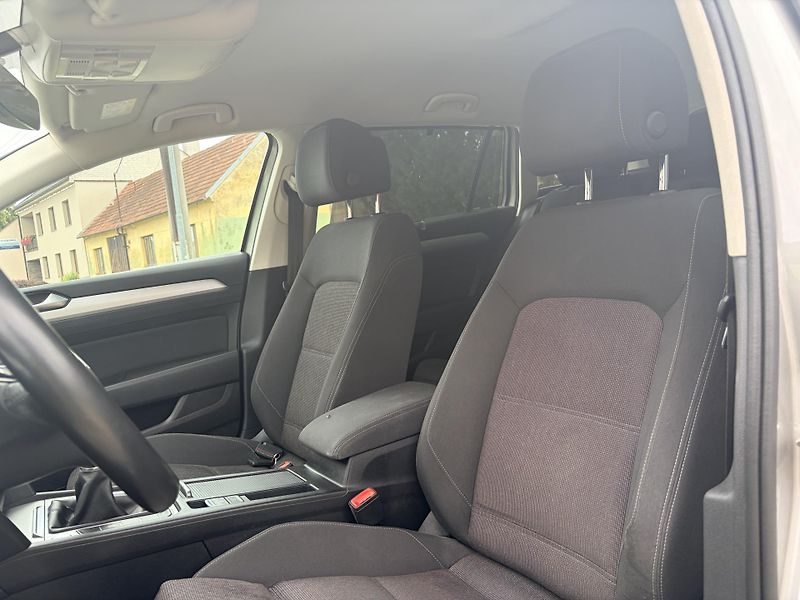 Volkswagen Passat 2.0TDI 110KW MANUAL MATRIX - fotka 12 z 62