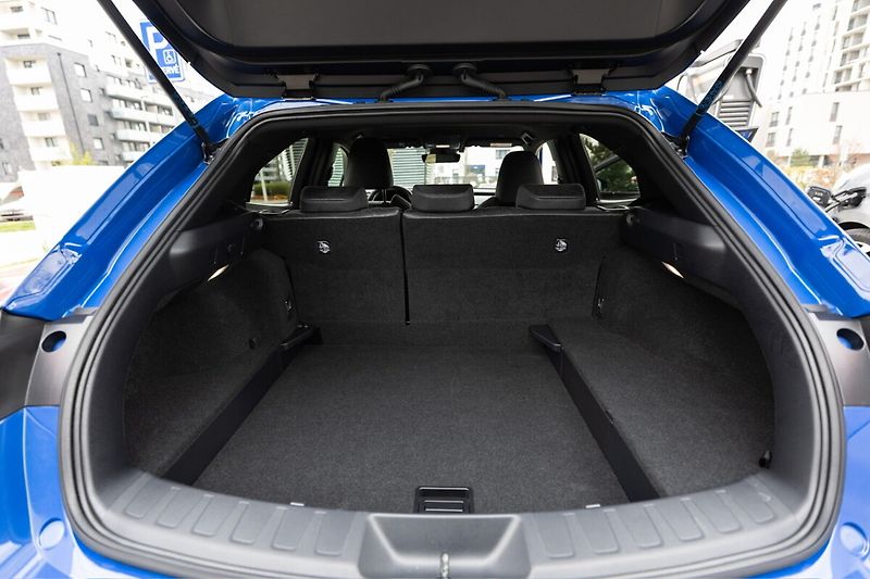 Lexus UX 300h 300H 2.0 HEV BUSINESS TECH - fotka 24 z 26