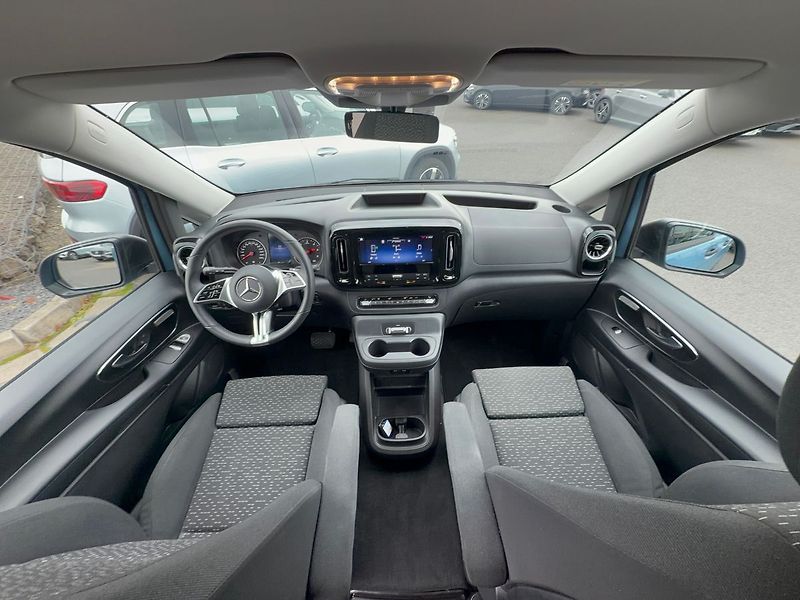 Mercedes-Benz Vito 114 CDI Tourer Select  L RWD - fotka 16 z 35
