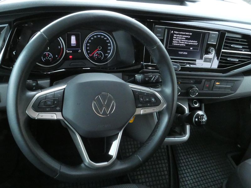 Volkswagen Transporter 2.0 TDI 110KW 8-MÍST - fotka 18 z 27