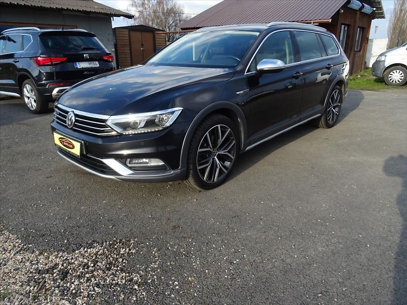 Volkswagen Passat 2,0 TDi 140kW 4x4 - fotka 3 z 26