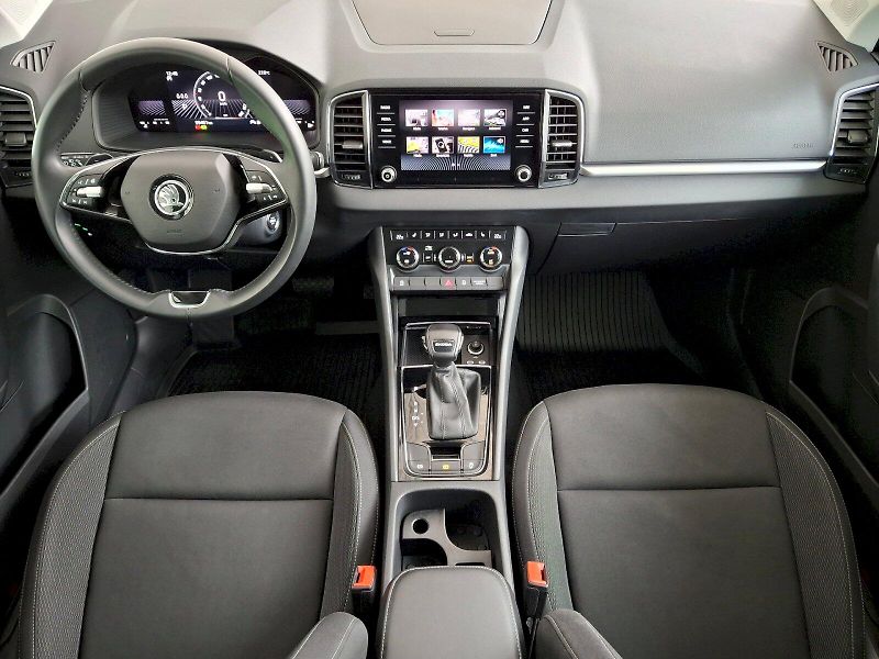 Škoda Karoq (2023) Ambition DSG 1,5TSi 110kW - fotka 5 z 32