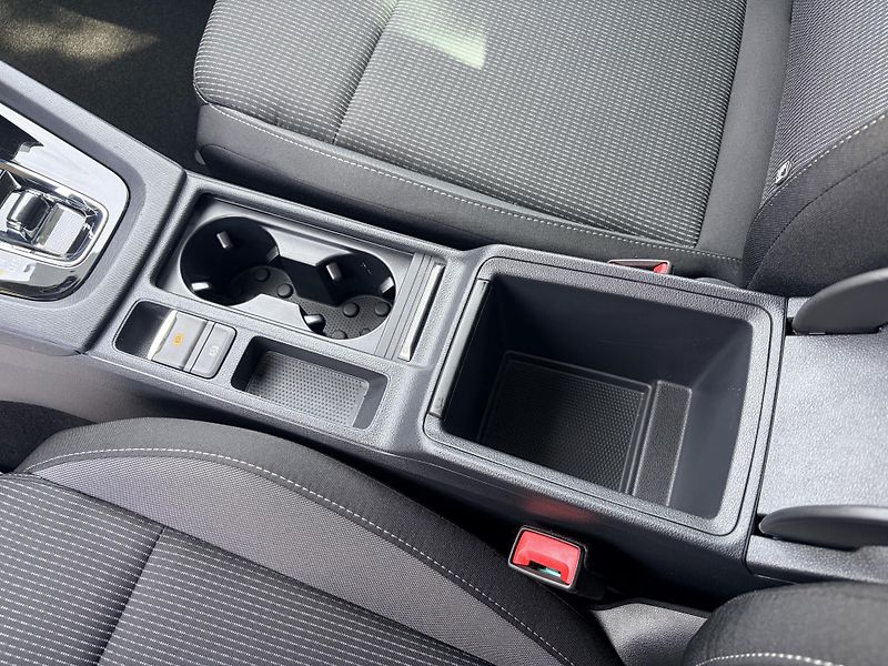Škoda Octavia 2.0TDI DSG 4x4 STYLE - fotka 24 z 44