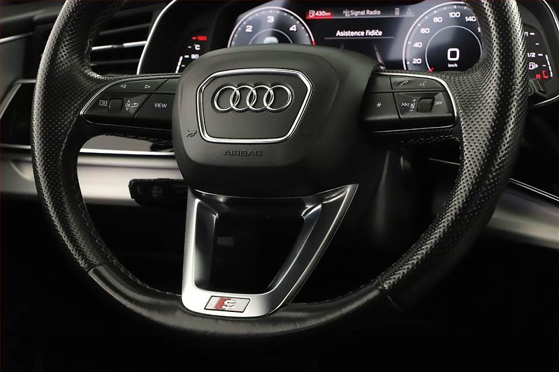 Audi Q8 (2021) 50 TDI - fotka 20 z 21
