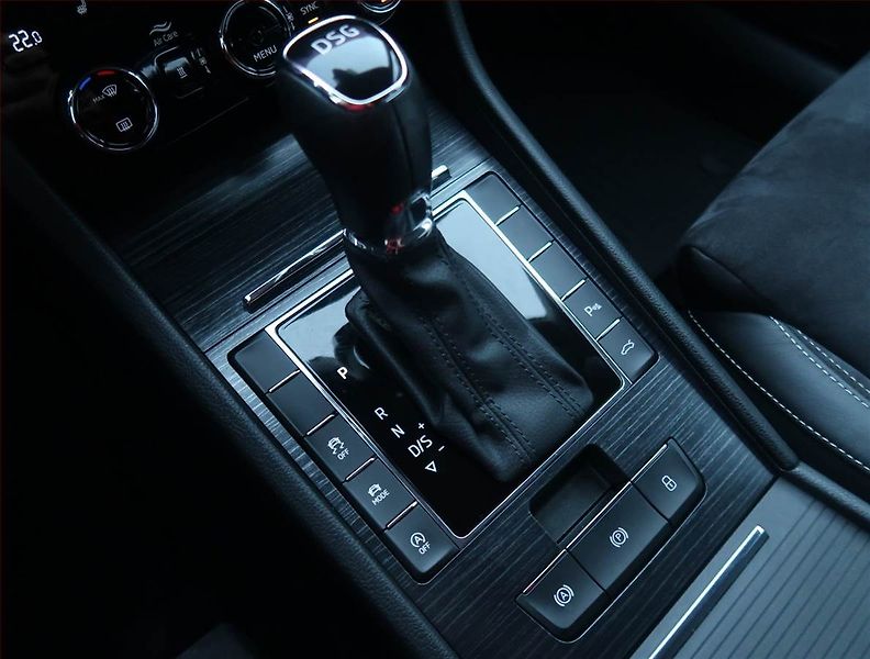 Škoda Superb (2020) Style 2.0 TDI, Automat, Kůže - fotka 13 z 14