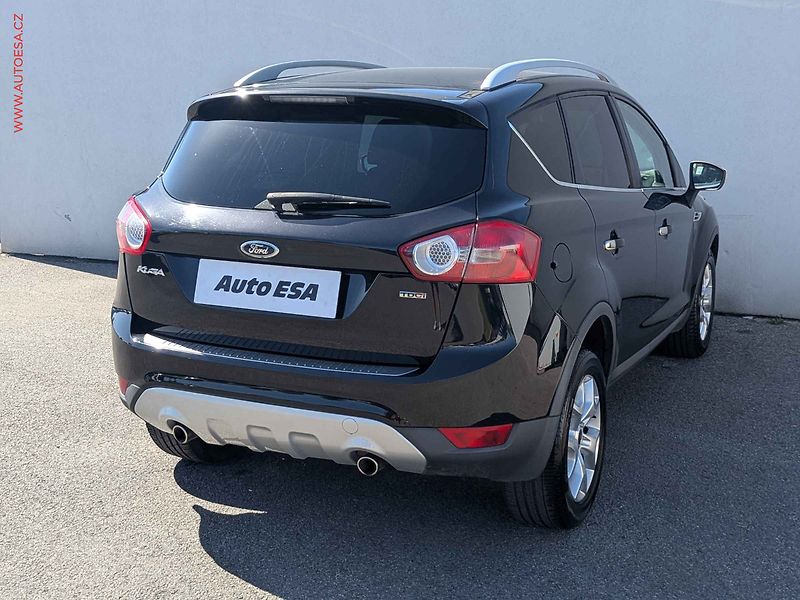 Ford Kuga (2010) 2.0 TDCi, AC - fotka 4 z 15