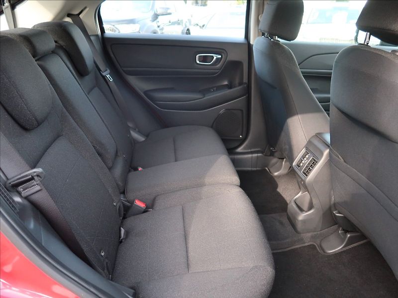 Honda HR-V 1,5 i-MMD,96kW,1majČR,e-CVT,DP - fotka 21 z 26