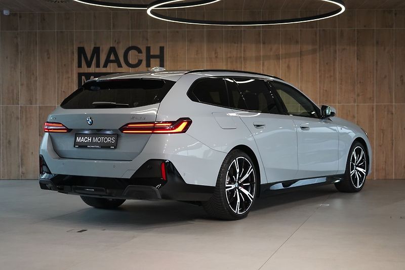 BMW Řada 5 540d xDrive, M Pro, Ventilace - fotka 8 z 46