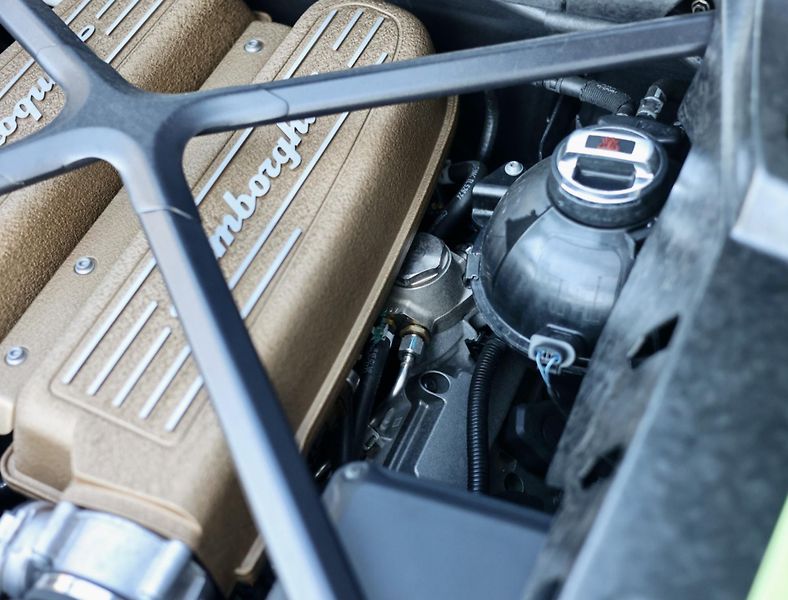 Lamborghini Huracán (2018) 5.2 V10 Performante 470KW - fotka 30 z 74