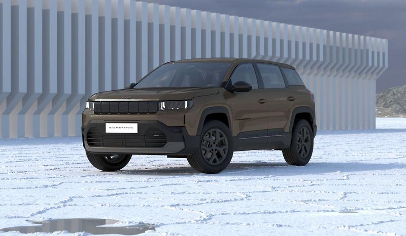 Jeep Compass (2026) Altitude hybrid 145PS automat  - fotka 7 z 12