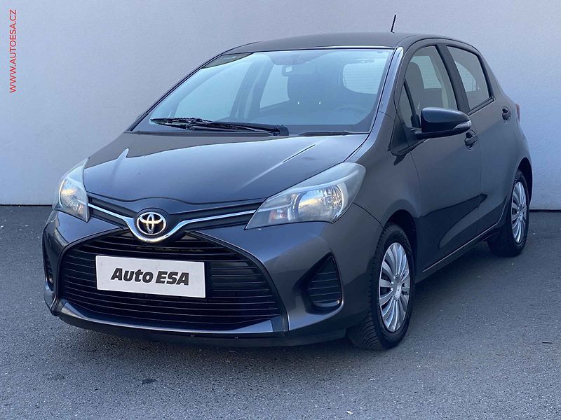 Toyota Yaris (2016) 1.0VVT-i, AC - fotka 3 z 16
