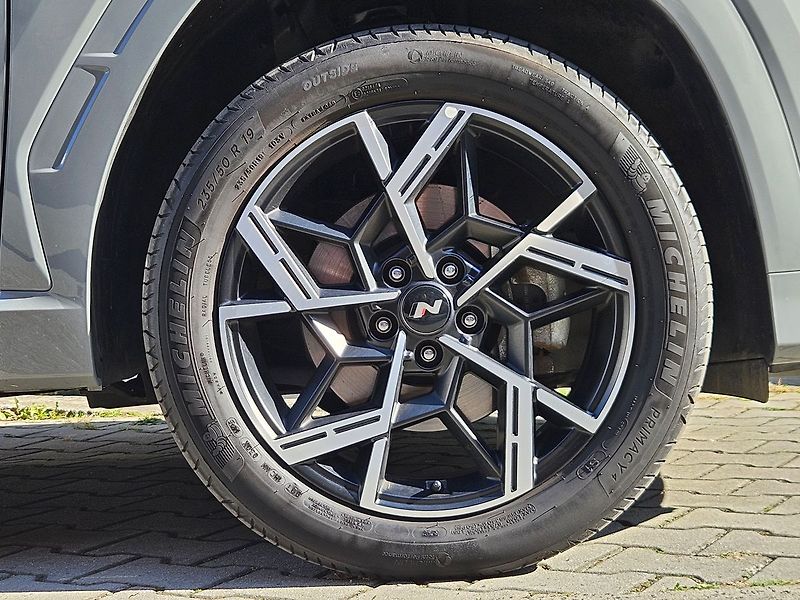 Hyundai Tucson 1.6T-GDi PHEV N-Line, serv.kn. - fotka 9 z 34
