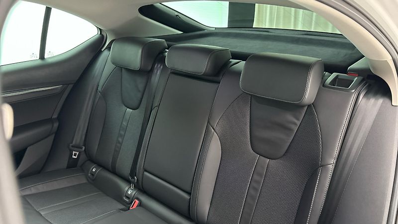Škoda Octavia 2.0 TDI Style - fotka 16 z 27