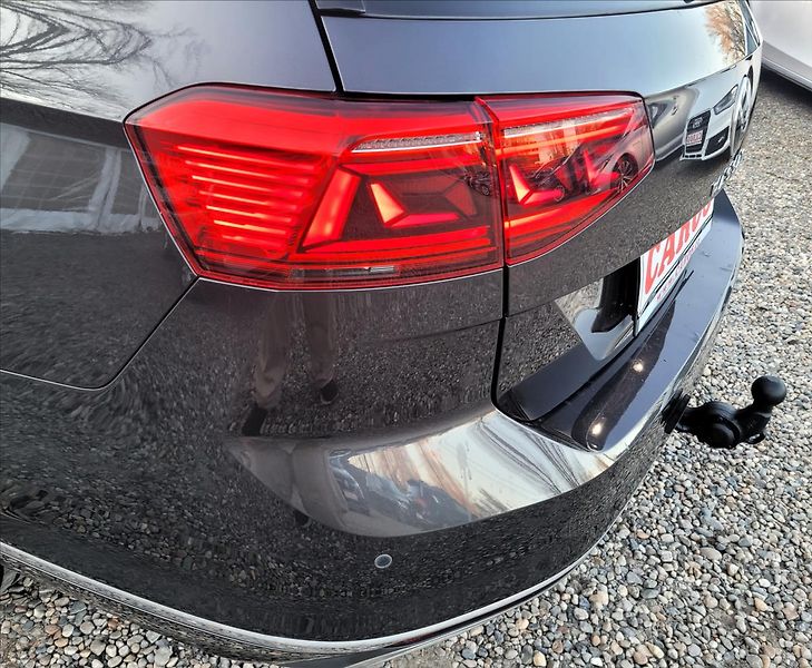 Volkswagen Passat 2,0 zálohováno - fotka 43 z 48