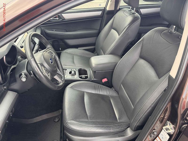 Subaru Outback (2017) 2.5i 4x4, 2.maj,ČR, AT, kůže - fotka 9 z 17