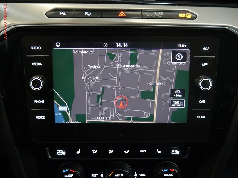 Volkswagen Arteon (2019) 2.0 TDi, 1.maj,ČR, Elegance - fotka 14 z 19