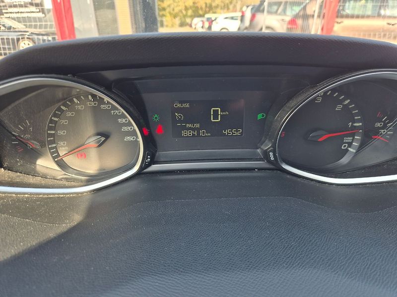 Peugeot 308 1.6HDi 73kw, tažné, ČR, 2.maji - fotka 13 z 19