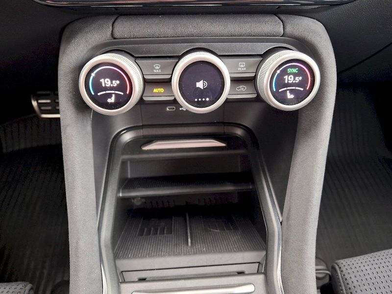 Škoda Kodiaq (2025) SportLine DSG 4x4 2,0TDi 142kW - fotka 31 z 35