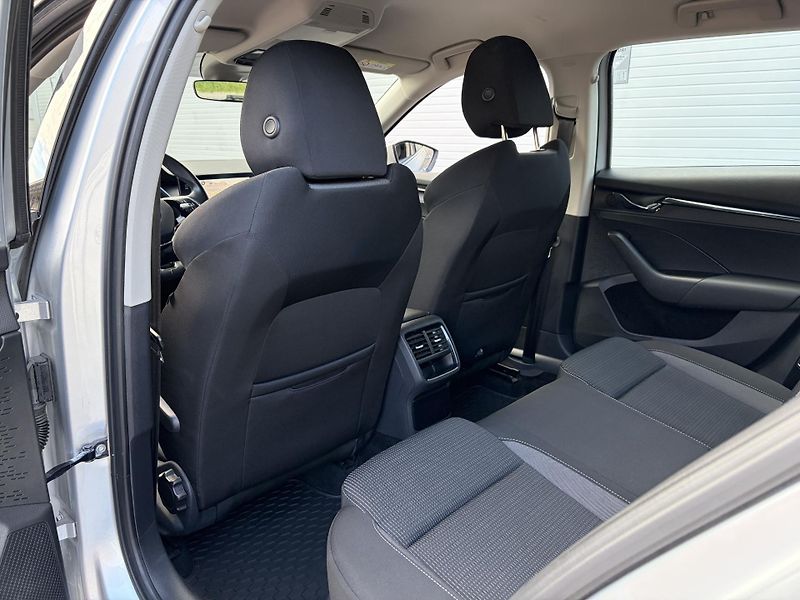 Škoda Octavia (2022) 2.0TDi DSG/BEZ NEHODY/ACC/NAVI - fotka 22 z 26