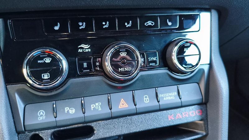 Škoda Karoq (2025) Sportline 1.5TSi DSG tažné - fotka 21 z 21