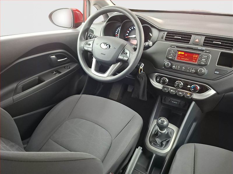 Kia Rio (2014) 1.25 CVVT, ČR,1.maj - fotka 7 z 15