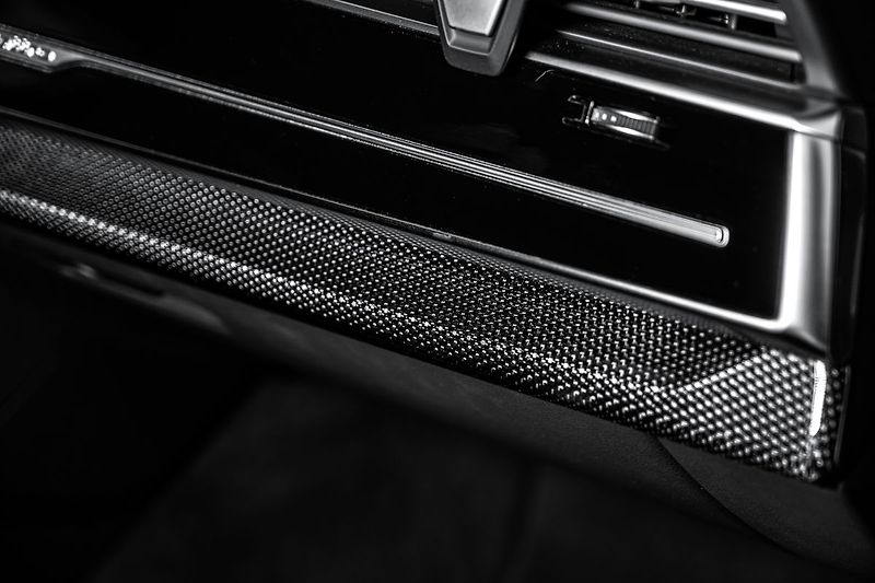 Audi SQ8 4,0TDI Keramiky Masáže Pano - fotka 27 z 32
