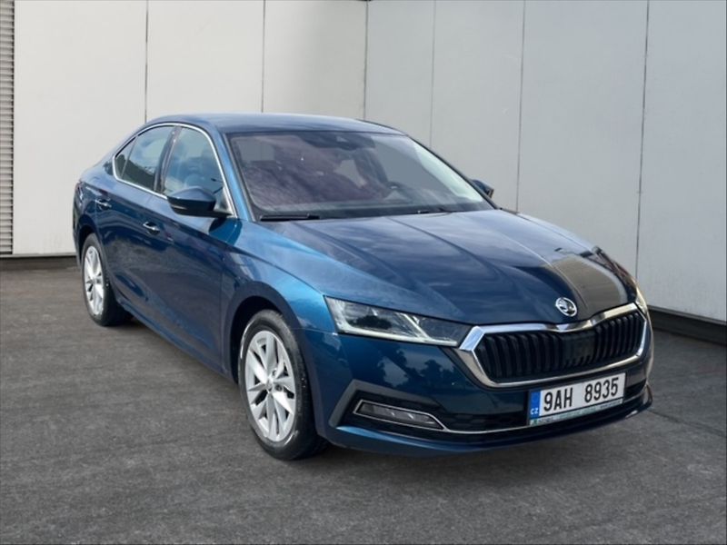 Škoda Octavia 2,0 TSI Style DSG 4x4 - fotka 1 z 11