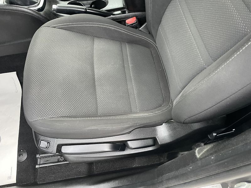 Fiat Tipo 1.4Ti-JET 120PS LPG LOUNGE TOP - fotka 170 z 187