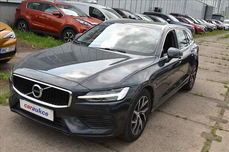 Volvo V60 (2020) 2,0 T6 TWIN ENGINE AWD - fotka 1 z 22