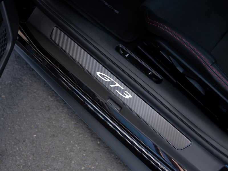 Porsche 911 GT3 - fotka 20 z 30