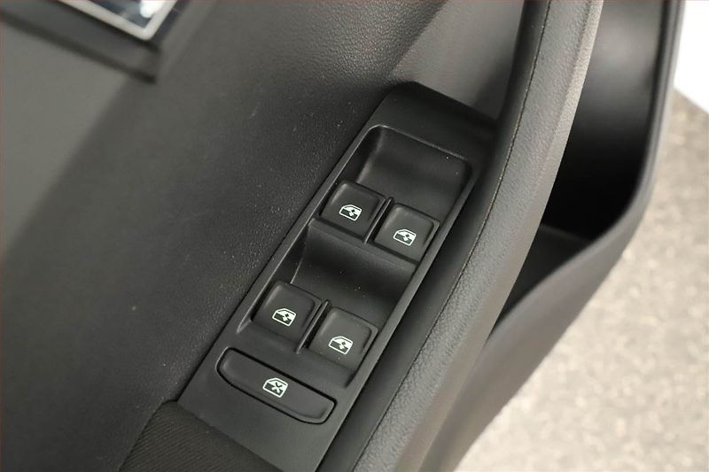Škoda Fabia (2022) Style 1.0 TSI, Tempomat - fotka 11 z 14