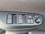 Toyota Yaris Cross 1,5 HEV FWD Style 85kW - náhled 22