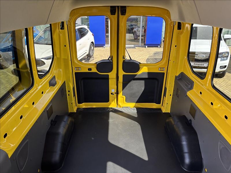 Ford Transit 2,0 EcoBlue 96kW Trend L3 AUT - fotka 23 z 45