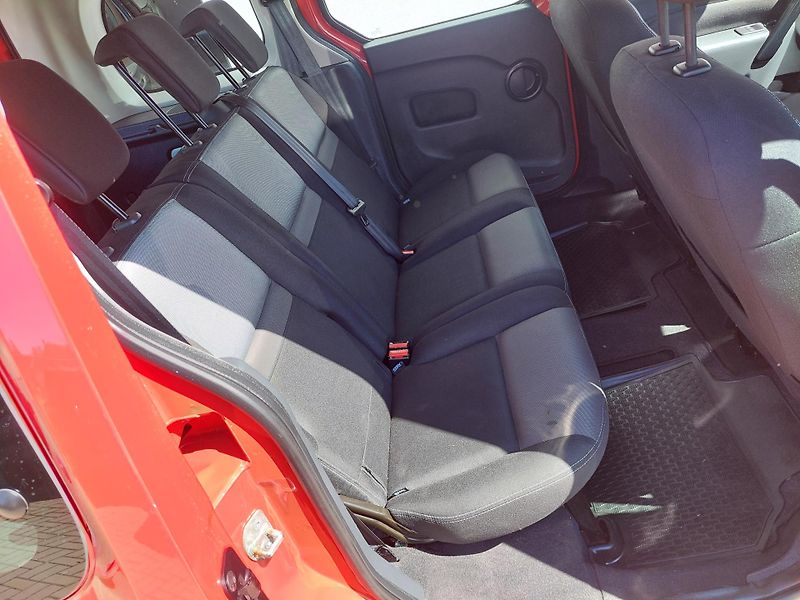 Renault Kangoo (2018) II. Experience TCe 115 - fotka 25 z 36