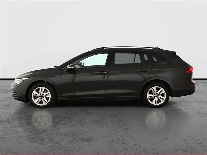Volkswagen Golf (2023) Life 2.0 TDI, Automat - fotka 3 z 20