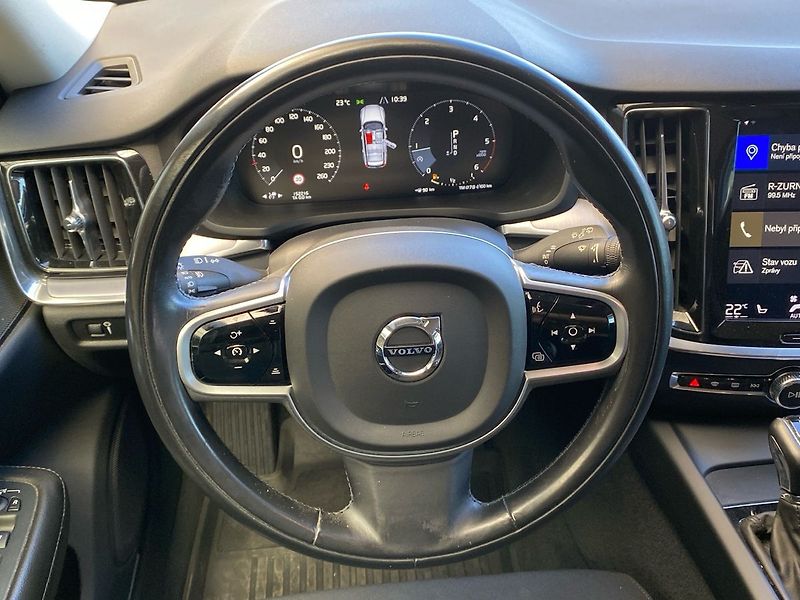 Volvo V60 D3 AWD MOM PRO - fotka 12 z 26