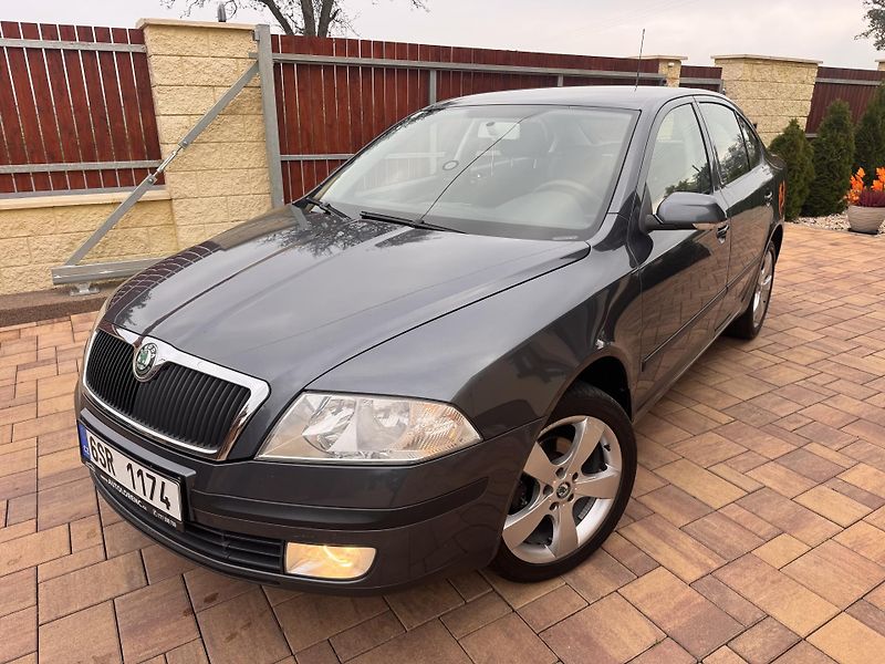 Škoda Octavia 1.9TDI 77Kw Ambition - fotka 2 z 17