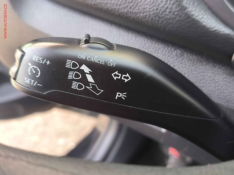 Škoda Fabia (2013) 1.2TSi, autoAC - fotka 13 z 16