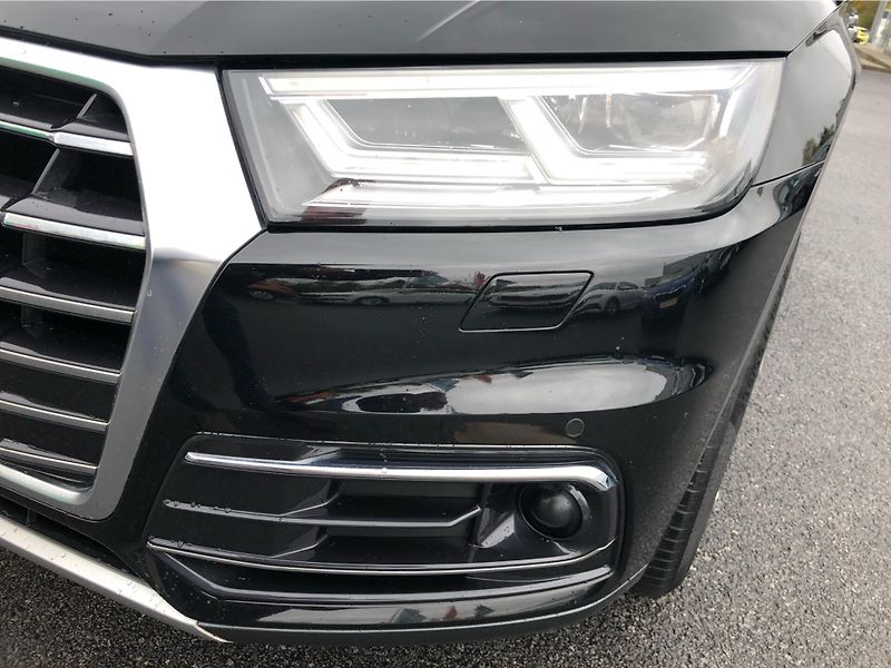 Audi Q5 DESIGN 2.0 TDI 140 KW Quattro - fotka 24 z 30