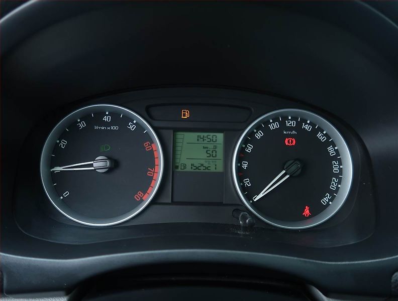 Škoda Roomster (2007) Comfort 1.4 16V, Serv.kniha - fotka 11 z 16