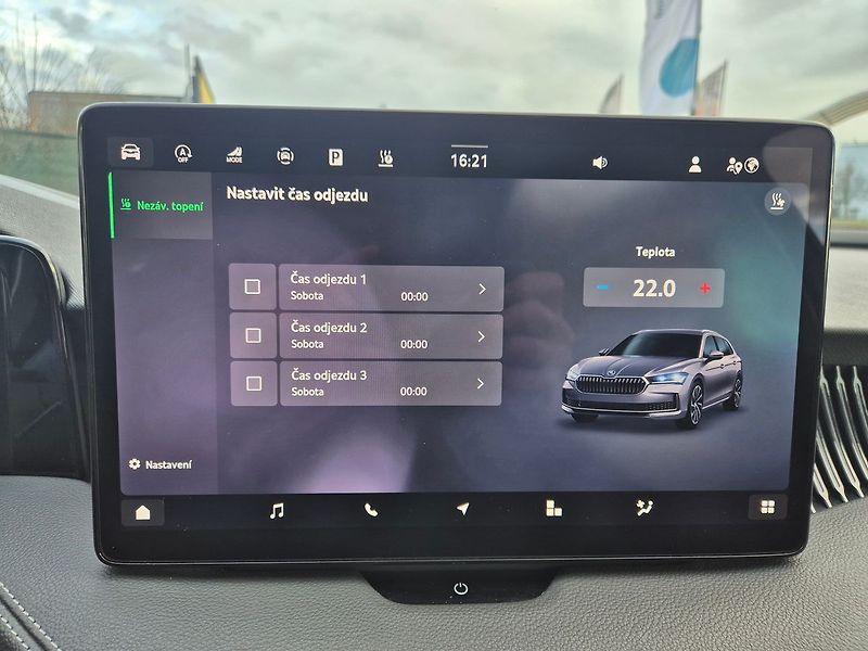 Škoda Superb Combi 2,0 TDI DSG 4x4 142kW L& - fotka 26 z 41
