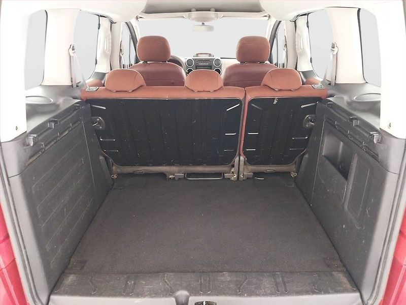 Citroën Berlingo (2009) 1.6 HDi, 5Míst, ČR, 1Maj - fotka 14 z 18