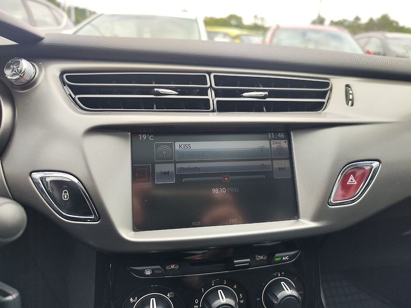 Citroën C3 1.2 PureTech/60kW Feel Edition - fotka 14 z 25