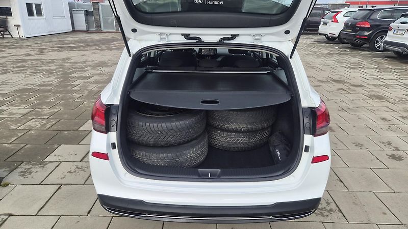 Hyundai i30 1.6CRDi 1.maj CZ záruka DPH - fotka 8 z 21