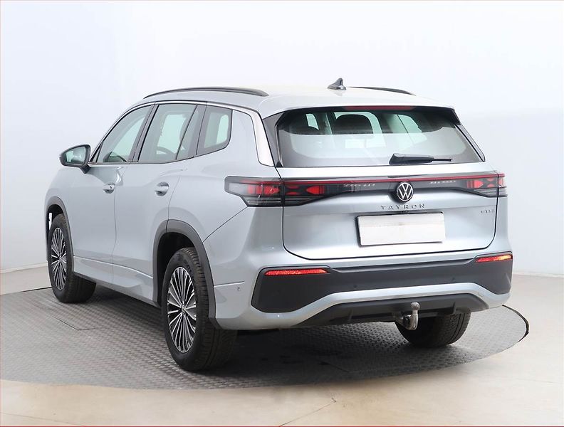 Volkswagen Tayron (2025) 1.5 eTSI - fotka 4 z 18