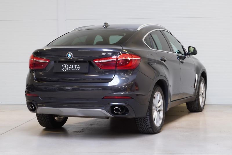BMW X6 Xdrive30d,ČR,HUD,360,dověry - fotka 6 z 37