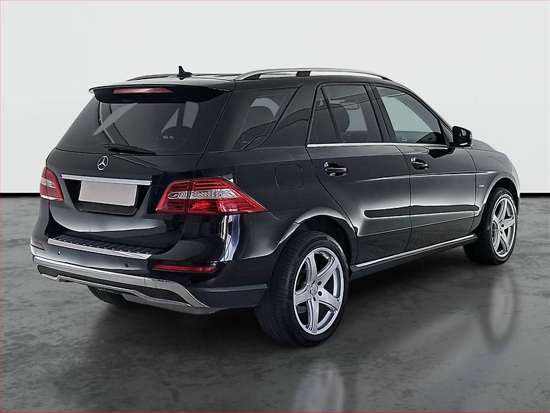 Mercedes-Benz Třídy M (2012) ML 350 BlueTEC, 4X4, Automat - fotka 5 z 19